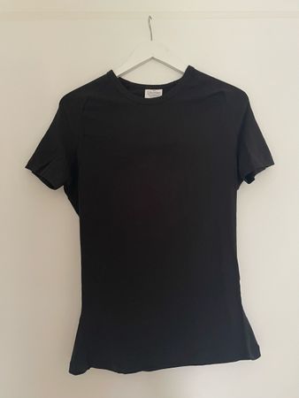 Set mit 4 T-Shirts