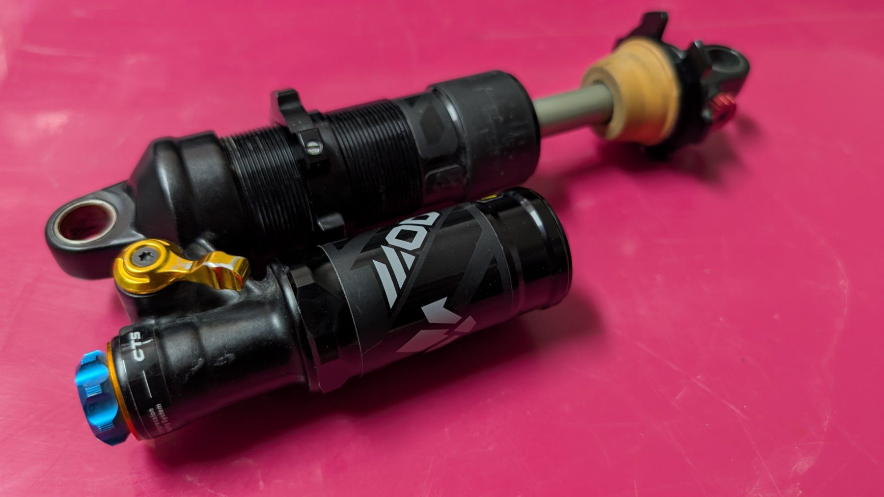 Pezzi di ricambio: Formula MOD MTB rear coil shock 210x55 550 spring – Usato da Obernau venduto da mic_tb9h 4