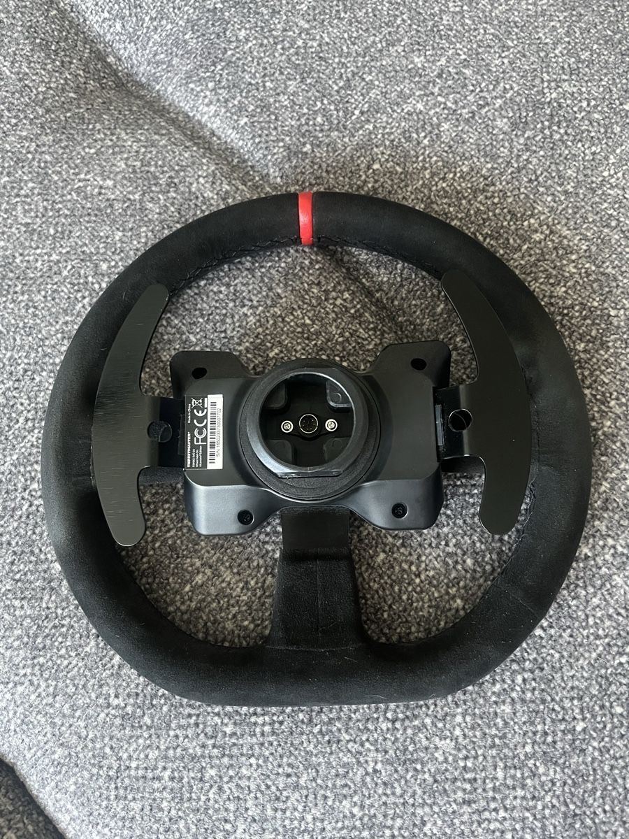 Thrustmaster Controller: Volant Thrustmaster Ferrari 599xx évo – Usato da Genève venduto da sch_xv8q 1