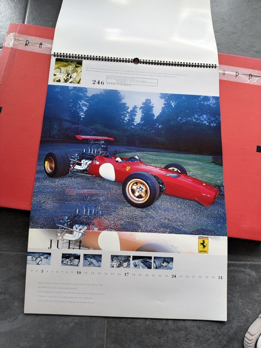Ferrari Calendari: Original Ferrari Kalender aus 2005 – Usato da Wolfwil venduto da Rolex1 6