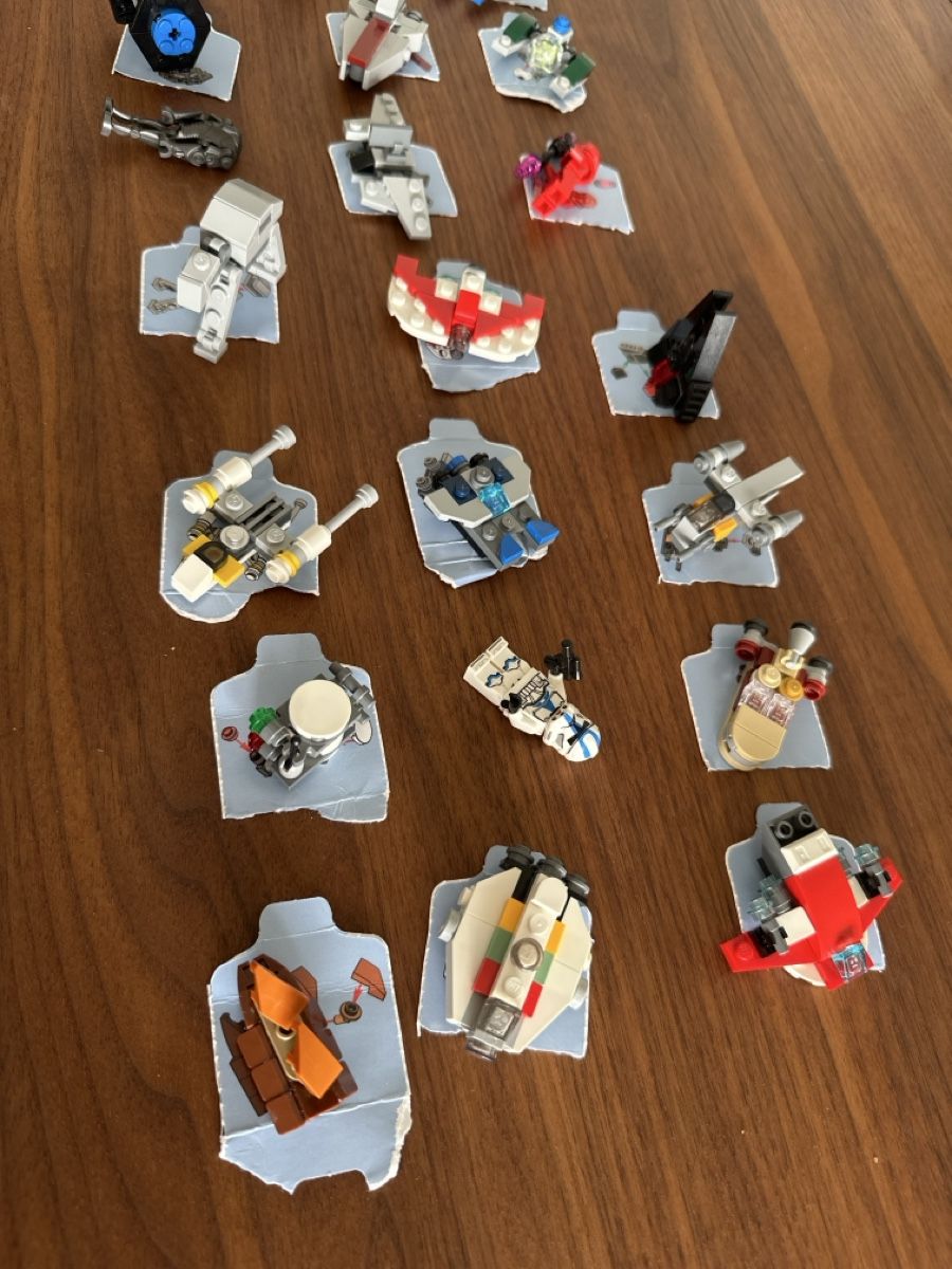 Lego Kit di costruzioni: Lego Star Wars Adventskalender 75395 – Usato da Schenkon venduto da Charlottenstrasse1 2