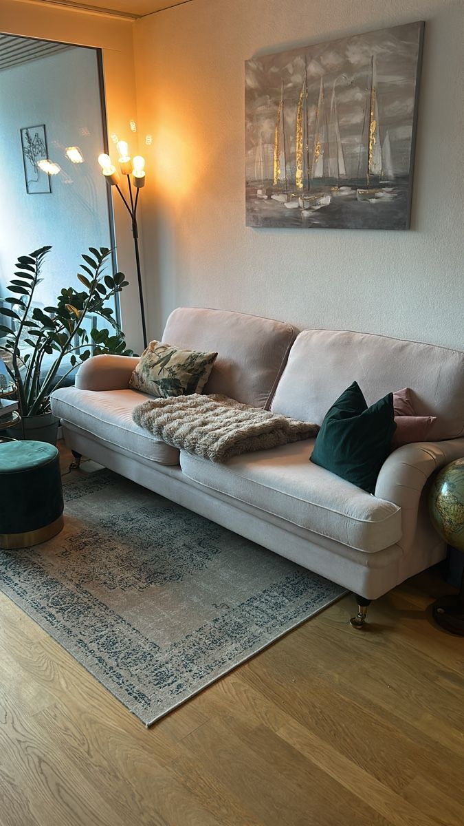 Divani: Gemütliches Sofa in Rosa, Gebraucht. – Usato da Kriens venduto da Kolirias 3