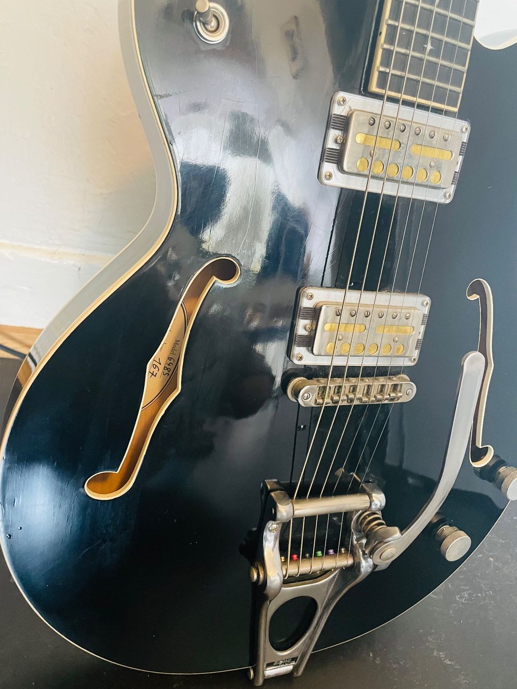 Strumenti musicali: Schwarz Custom Guitar (Einzelanfertigung) – Usato da Winterthur venduto da NF8406 5