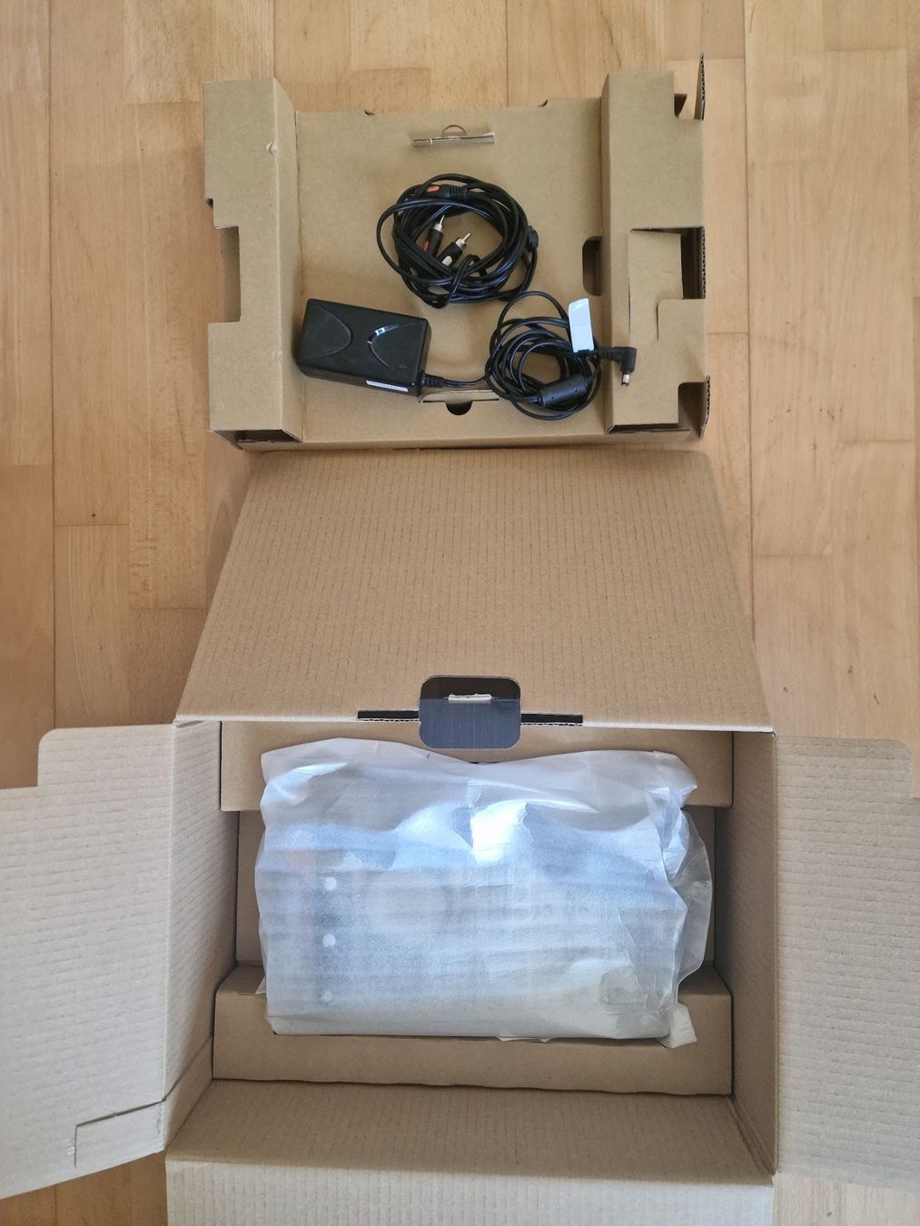 Strumenti musicali: Roland SP-404SX Portable Linear Wave Sampler – Usato da Wabern venduto da ricar2do 2