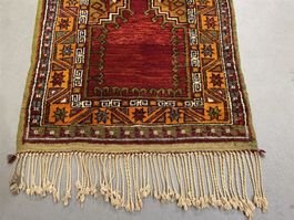 Anziehender feine Antiker Konya Inice Orientteppich 121x78cm
