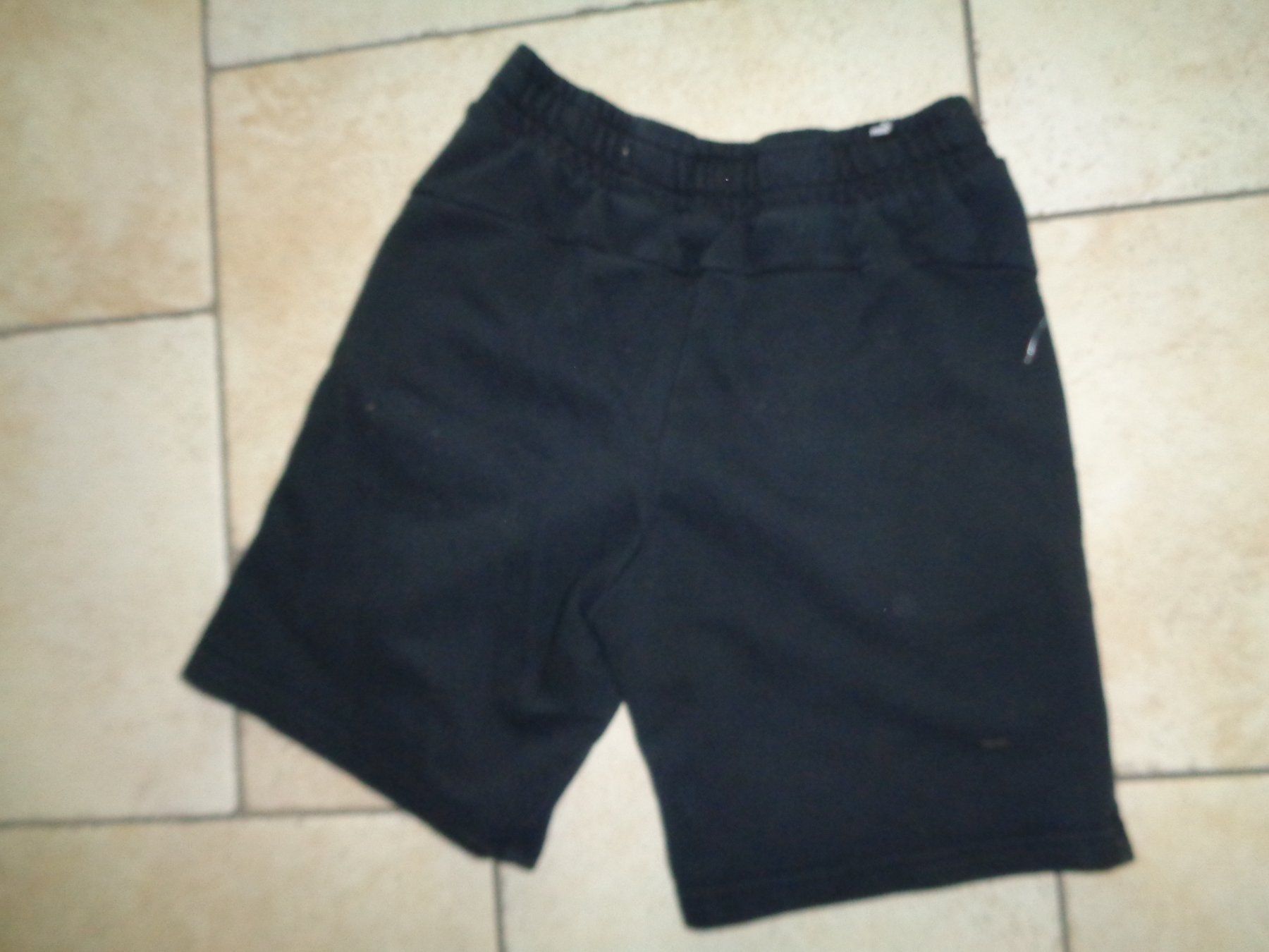 Puma Pantaloni: Shorts  Puma  Grösse S – Usato da Kreuzlingen venduto da Robi-2003 2