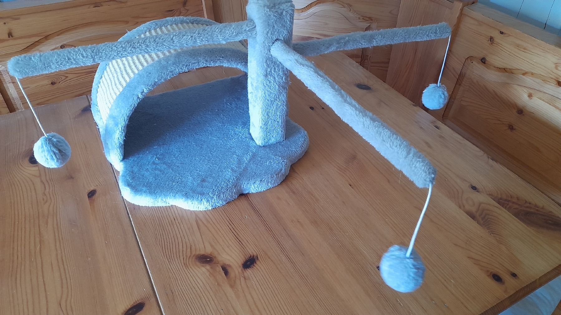 Spielzeuge: Katzenzubehör – Gebraucht aus Nesslau von Churfirsten08 1
