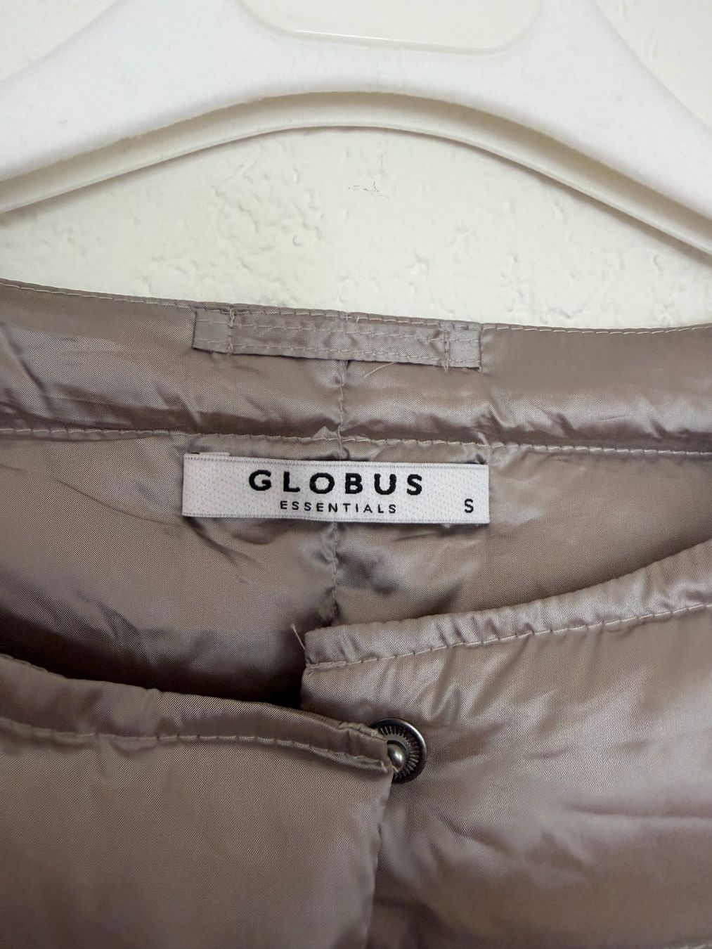 Giacche: Damen Steppjacke Globus Essentials Grösse S, 3/4 armlänge – Usato da Herrliberg venduto da jun_rl8h 1