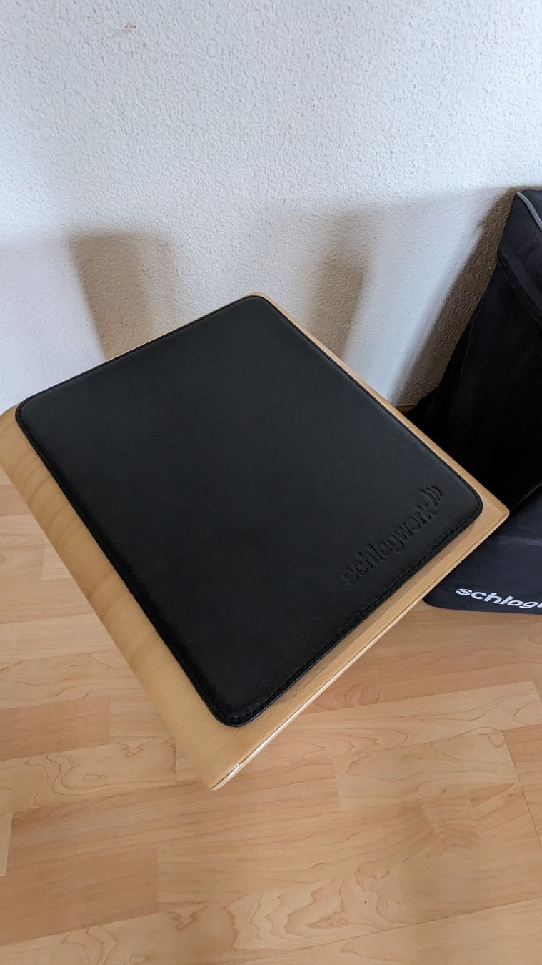Strumenti musicali: Cajon mit Tasche "Schlagwerk" – Usato da Romanshorn venduto da chaanem 2