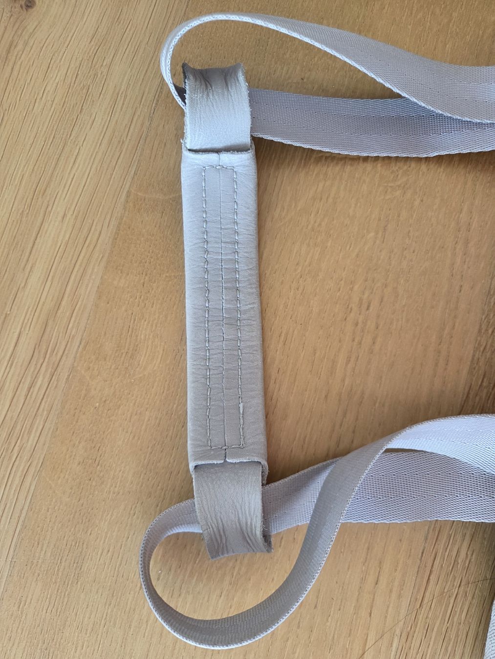 Qwstion Borse: Qwstion Umhängetasche/Rucksack hellgrau Canvas Leder – Usato da Villars-sur-Glâne venduto da richardette 4