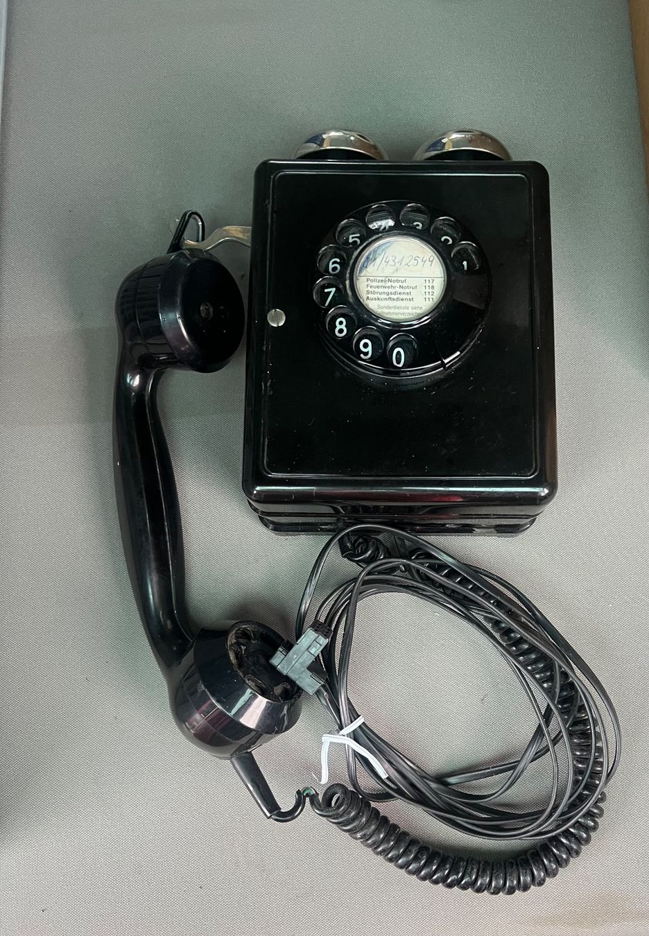 Telefone: Altes Wandtelefon – Gebraucht aus Menziken von alenka01