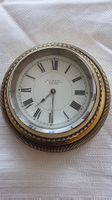 Belle montre à posé ou á suspendre ancienne en laiton doré 