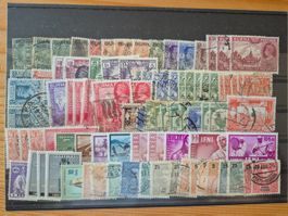 Briefmarken weltweit auf STeckkarte A6 Zustand gemäss Bild