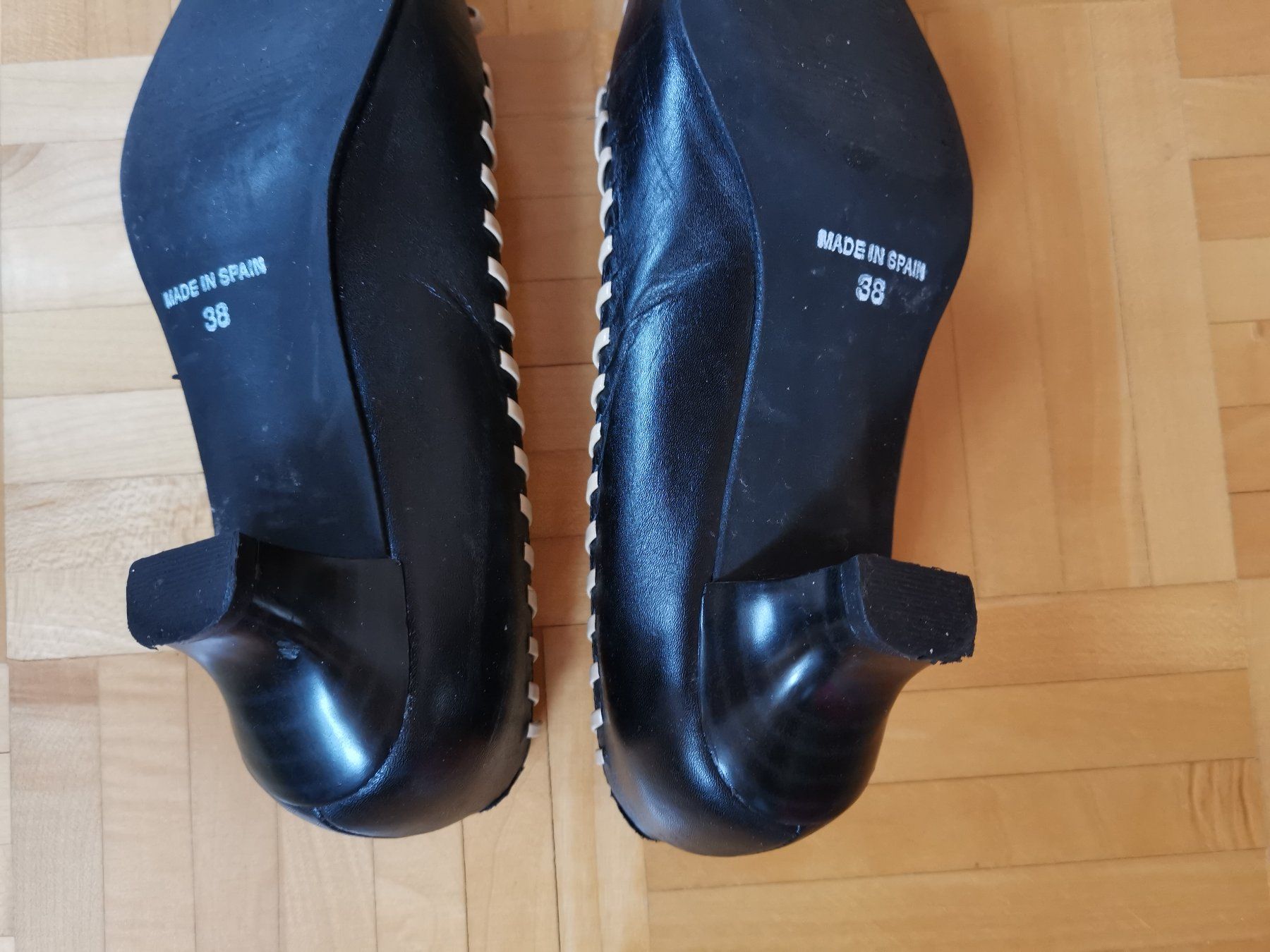 Scarpe da donna: Pumps in Gr. 38 – Usato da Dornach venduto da Hei50 5
