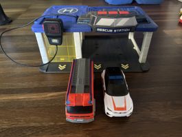 Garage mit Einsatzfahrzeugen mit Sound WIE NEU