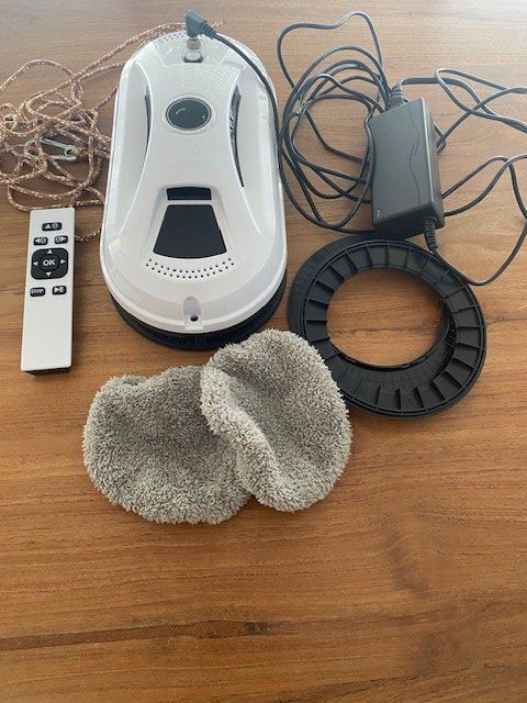 Altro per la casa: Window cleaning Robot – Usato da Bern venduto da orn_6sxk 1
