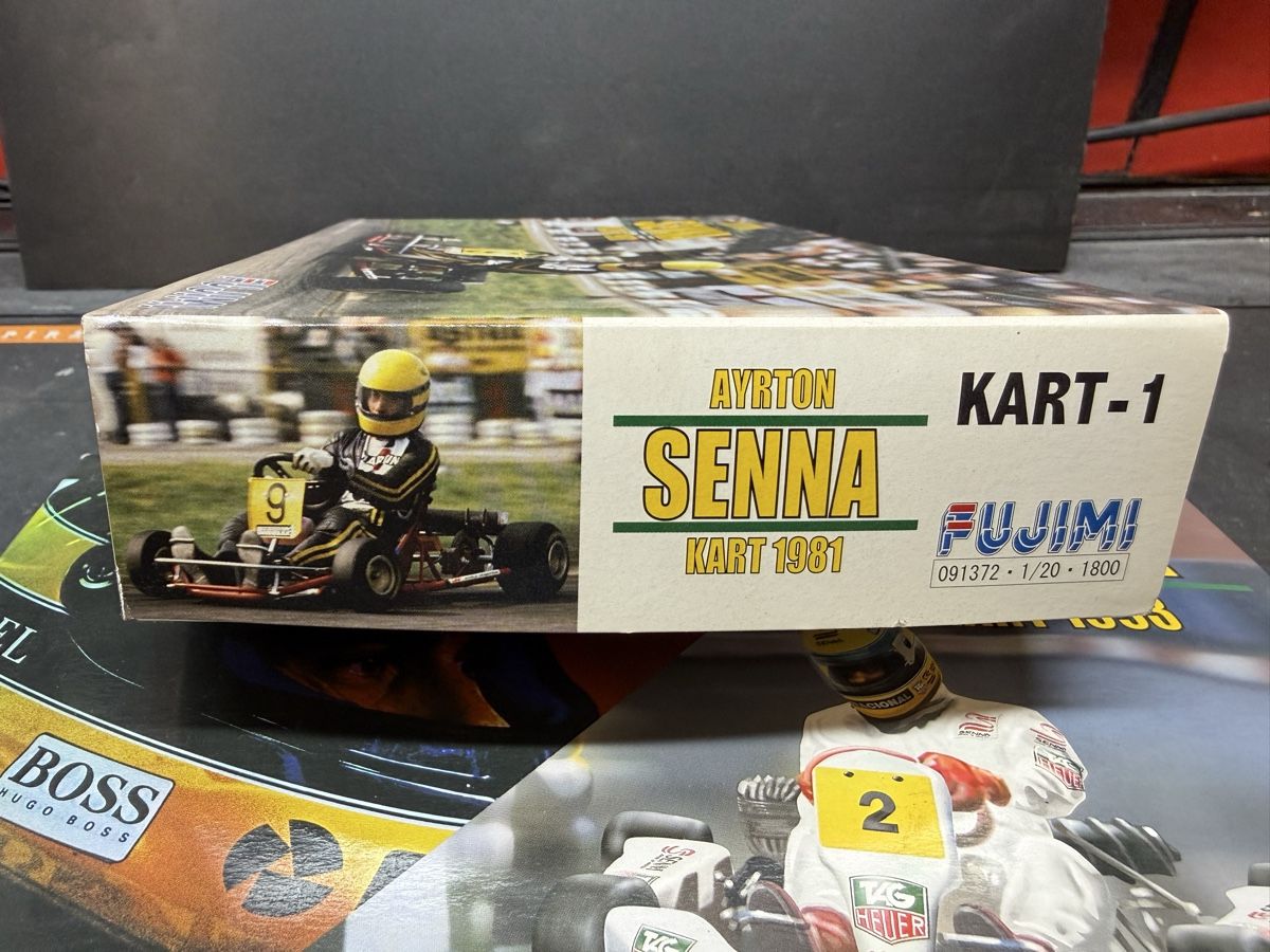 Kit di modellismo & Modellini statici: Kit 1/20 Fujimi senna – Nuovo e nell'imballaggio originale da Morges venduto da passion-cox 1