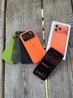 IPHONE 17PRO MAX ORANGE COMME NEUF FOURNI AVEC 4 PROTECTION