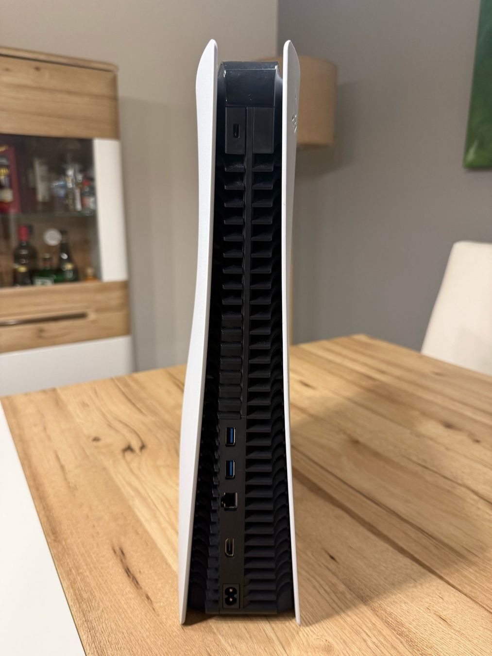 Sony Console: PS5 Disc Edition 825 GB + Controller + Ladestation & OVP – Usato da Dübendorf venduto da dav_5vph 3