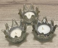 3 Krönchen Glas / Silber mit Teelichtern stimmungsvoll