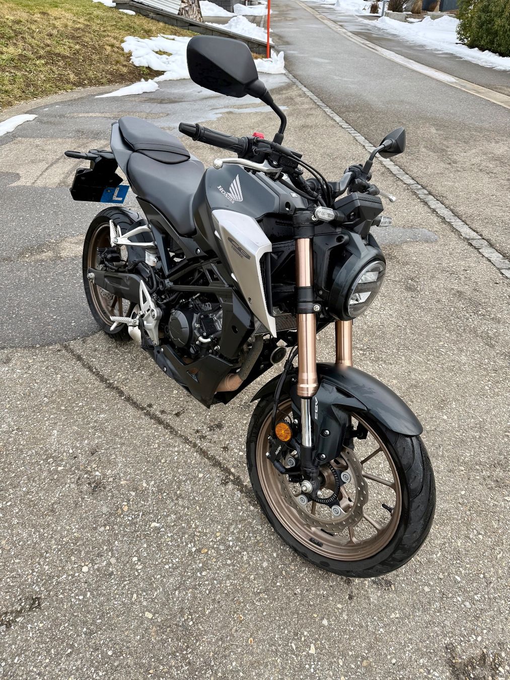Honda Sonstige: HONDA CB 125 R – Gebraucht aus Corgémont von mat_sjq7 2
