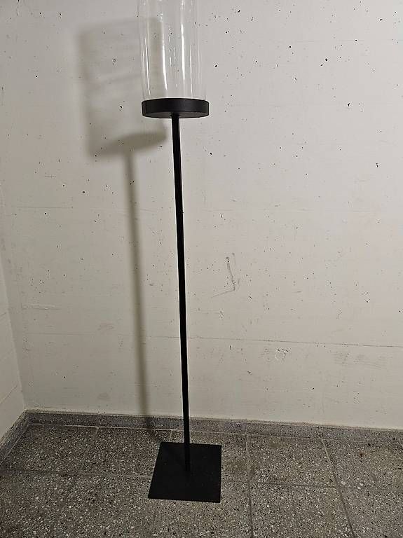 Sonstiges für Haushalt & Wohnen: Metallständer mit Glas – Gebraucht aus Meggen von schurli007