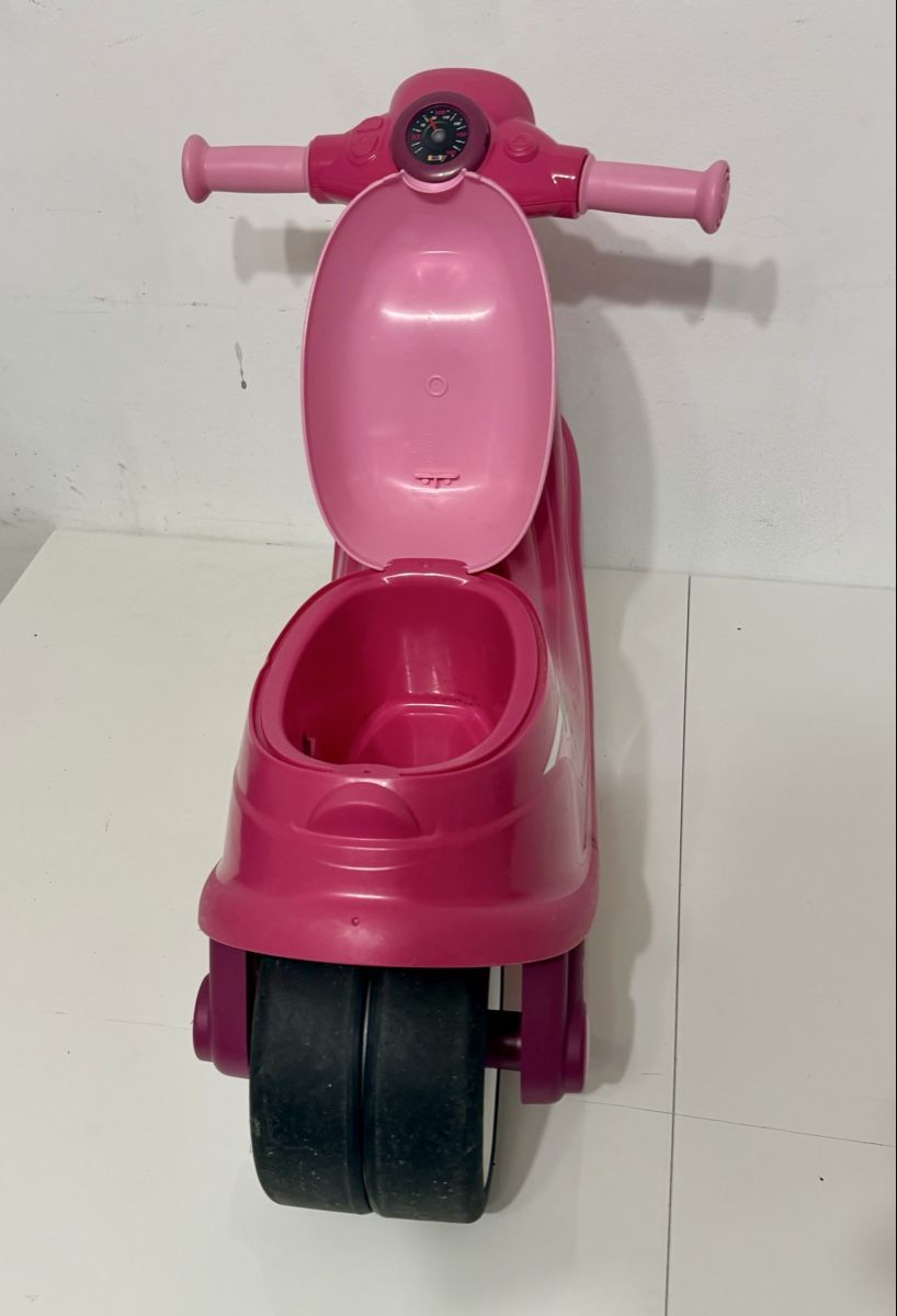 Smoby Veicoli per bambini: Smoby Pink  kinder Scooter – Usato da St.Gallen venduto da pep_2gfq 2