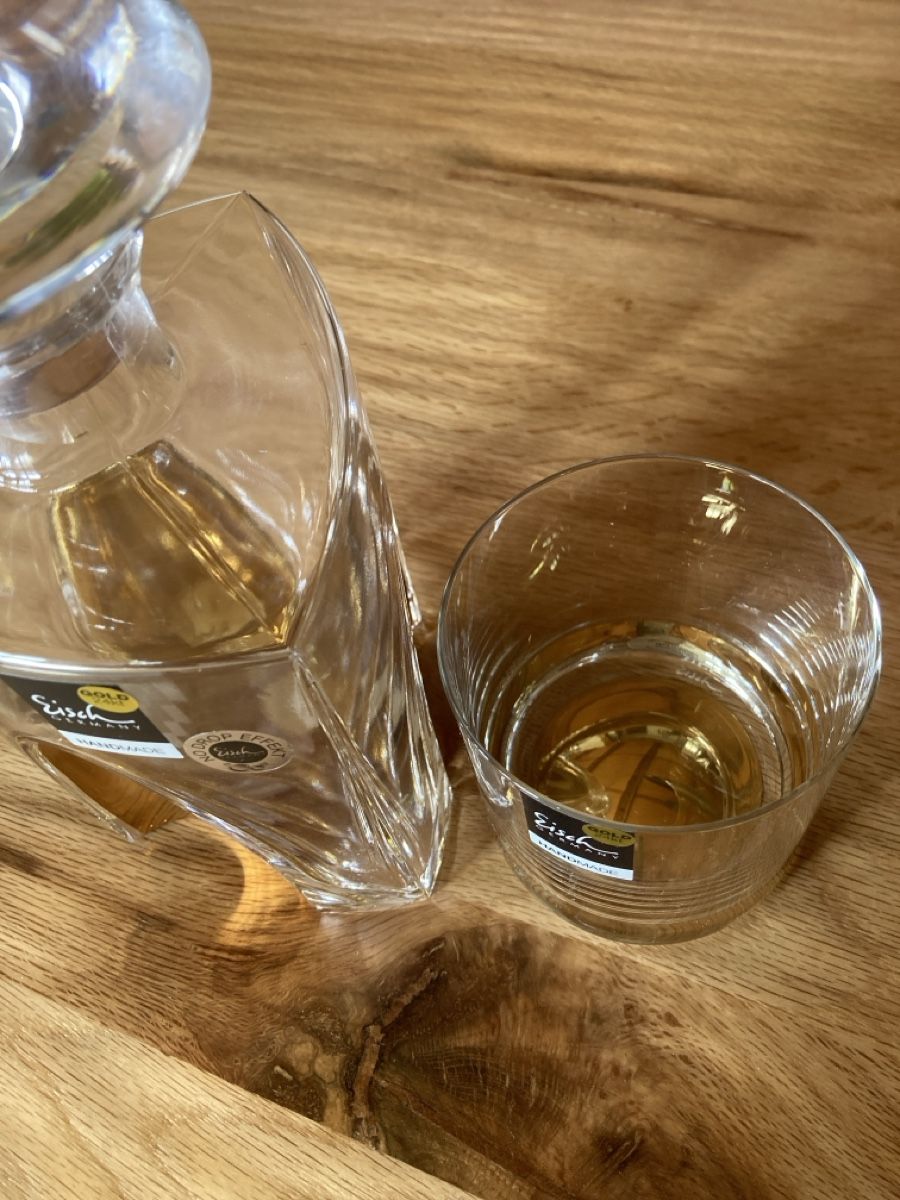 Altro: Whisky Flasche mit Glas Gold 24kt – Nuovo (secondo la descrizione) da Latterbach venduto da zimmerbraun 2