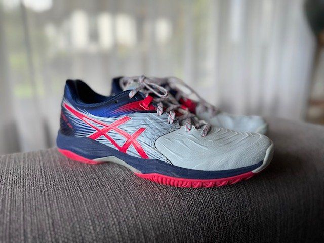 Asics tennis hallenschuhe hotsell