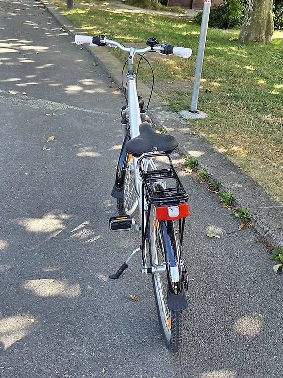 City Bike femme (California City Bike Simple 26, 48 cm) (Gebraucht) in ...