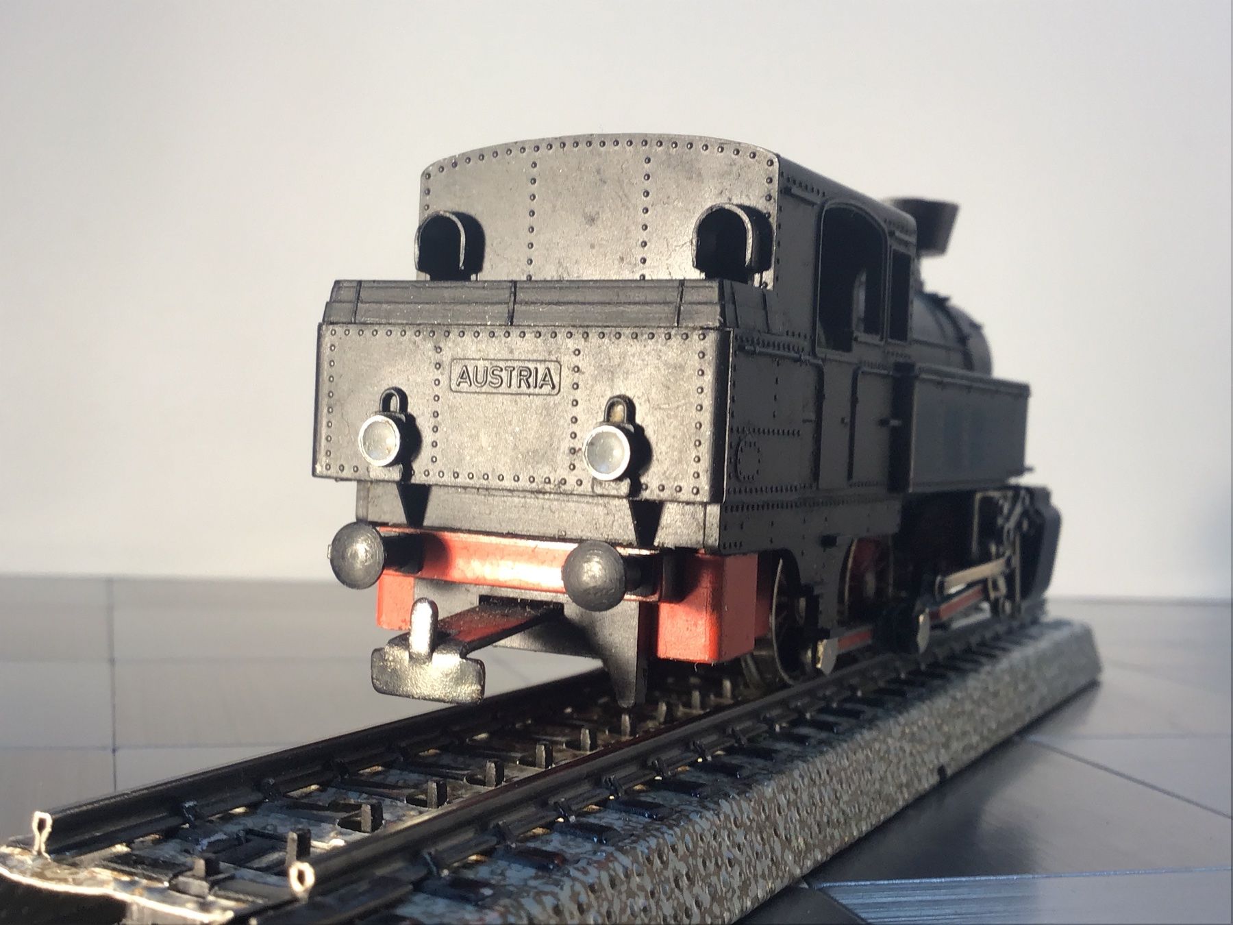 Kleinbahn Modelleisenbahnen: KLEINBAHN LOKOMOTIVE SPUR H0 – Gebraucht aus Männedorf von Spezial-Modelle