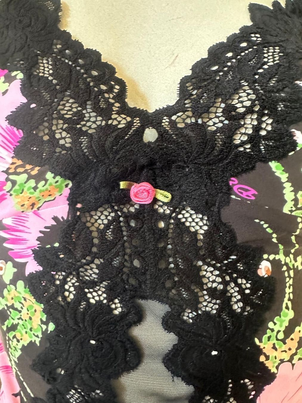Dolce & Gabbana Tops: Bluse von DOLCE&GABBANA – D'occasion à Neuhausen par Lechasseur 1