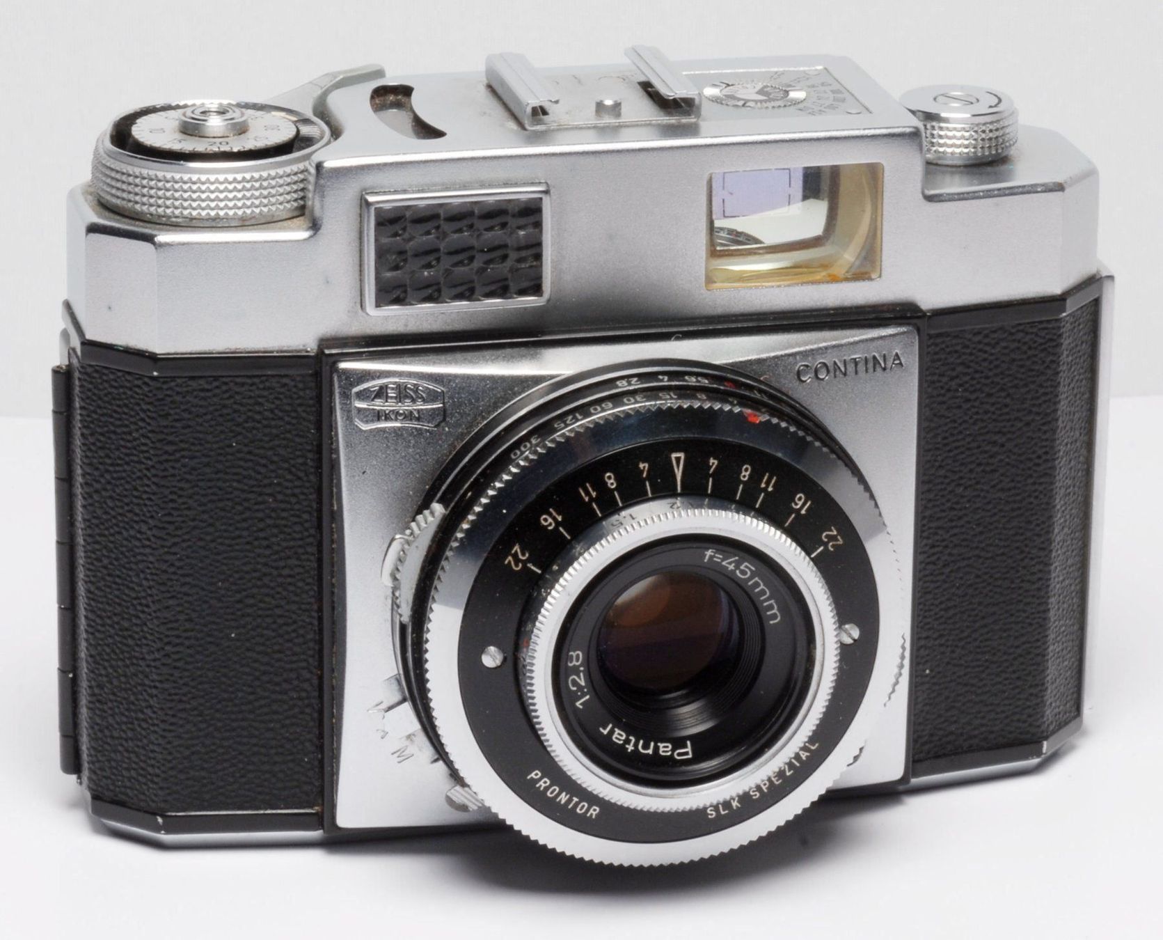Zeiss Fotocamera: ZEISSIKON CONTINA mit Etui – Difettoso da Lostorf venduto da real-value