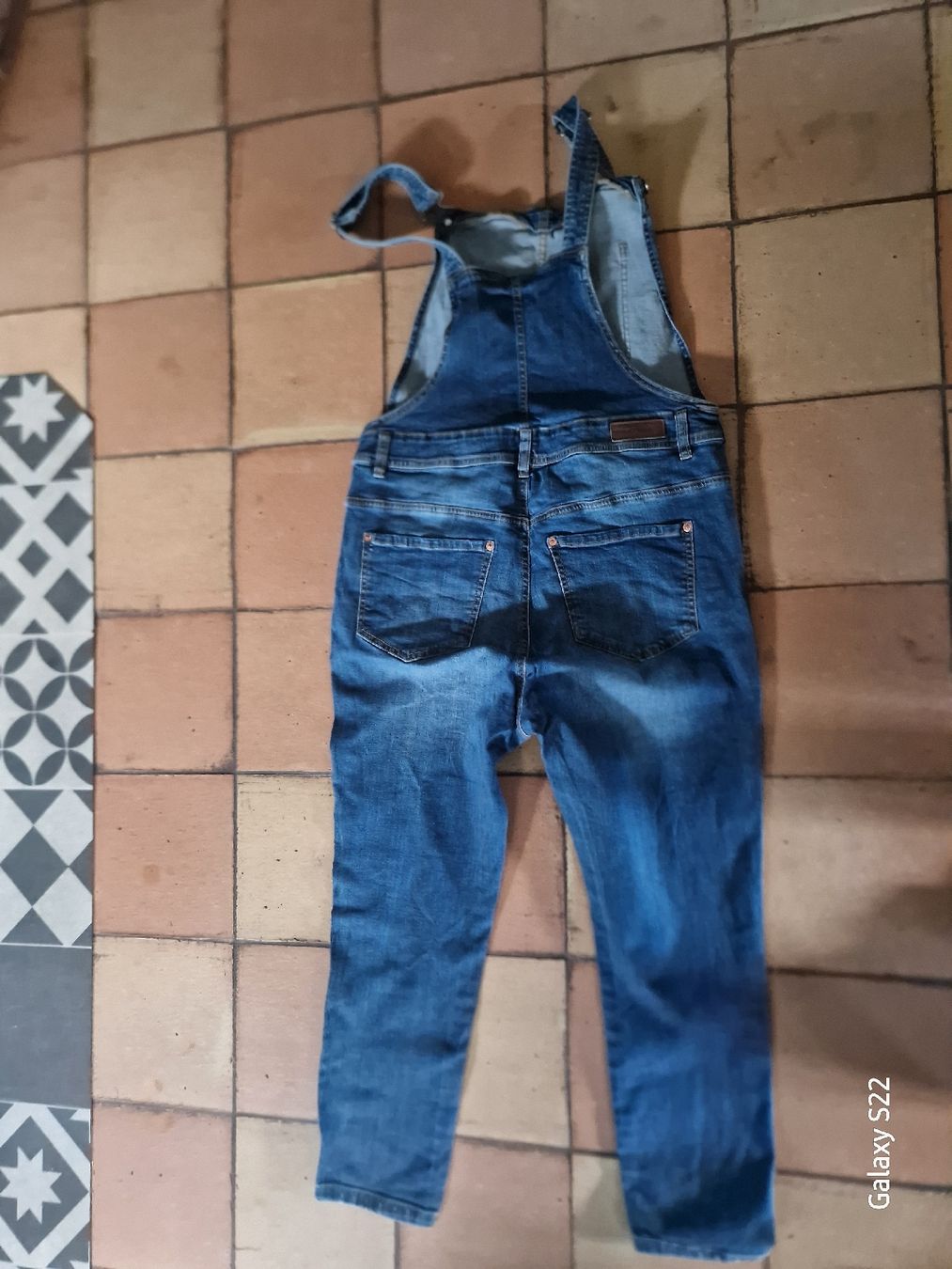 Benetton Jeans: salopettes femme Benetton S-M – Nuovo (secondo la descrizione) da St-Maurice venduto da Astaga 2