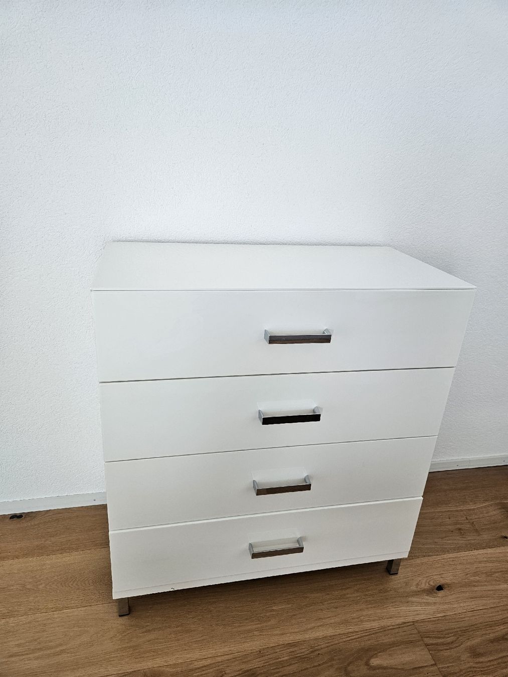 Commodes: Kommode weiss Möbel Pfister – D'occasion à Rorschacherberg par Oberhaupt79