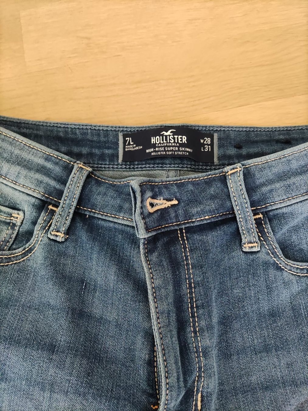 Hollister Jeans: Jeans Hollister – Usato da Ettingen venduto da gaggalari