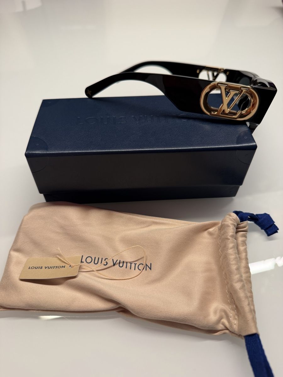 Louis Vuitton Occhiali & Lenti: New Louis Vuitton glasses – Nuovo e nell'imballaggio originale da Fahrweid venduto da Stellar_times 2