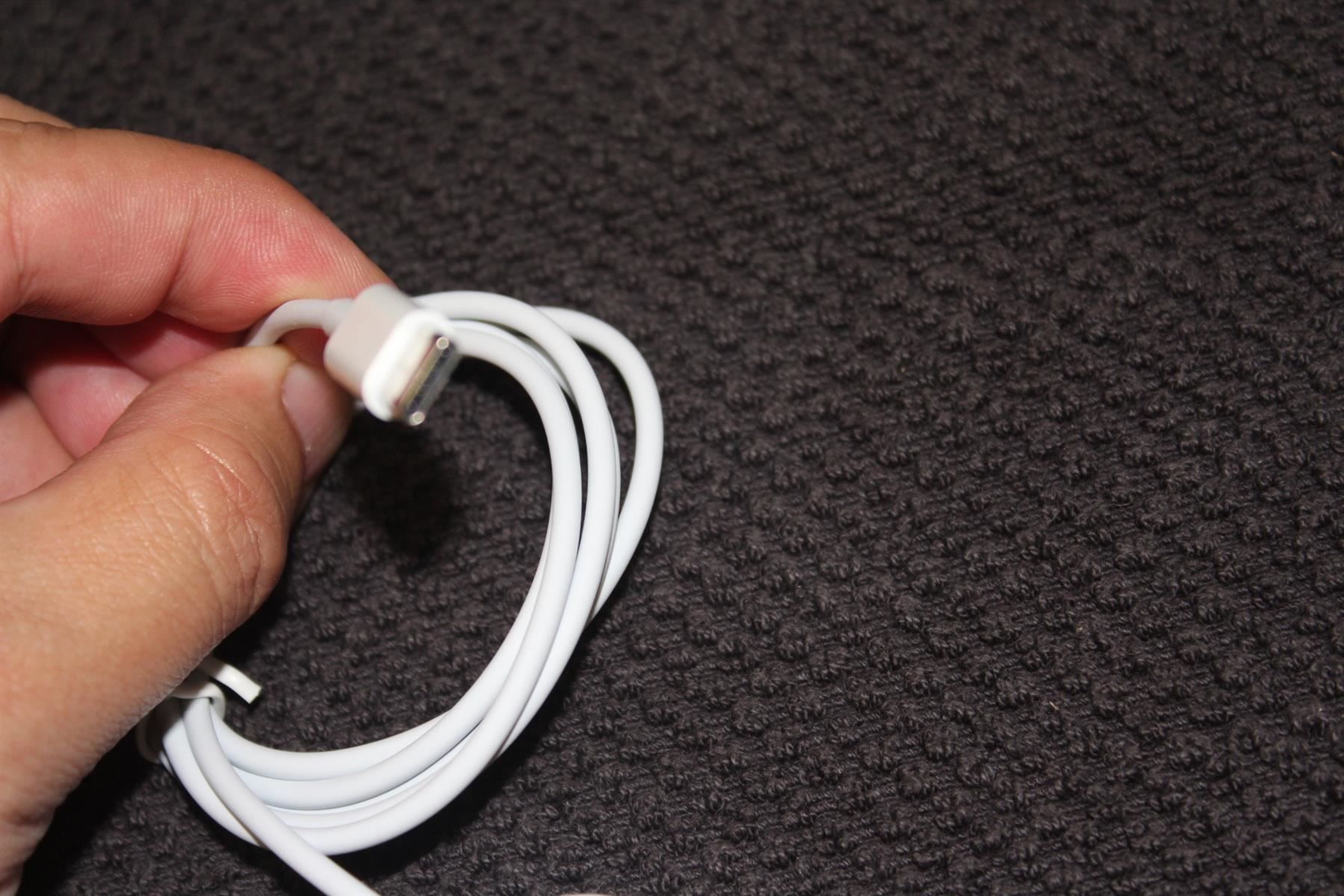 Accessori per Smartwatch: Ladegerät  USB-C Magnetisch apple watch – Nuovo (secondo la descrizione) da Kirchdorf AG venduto da Apost008 1