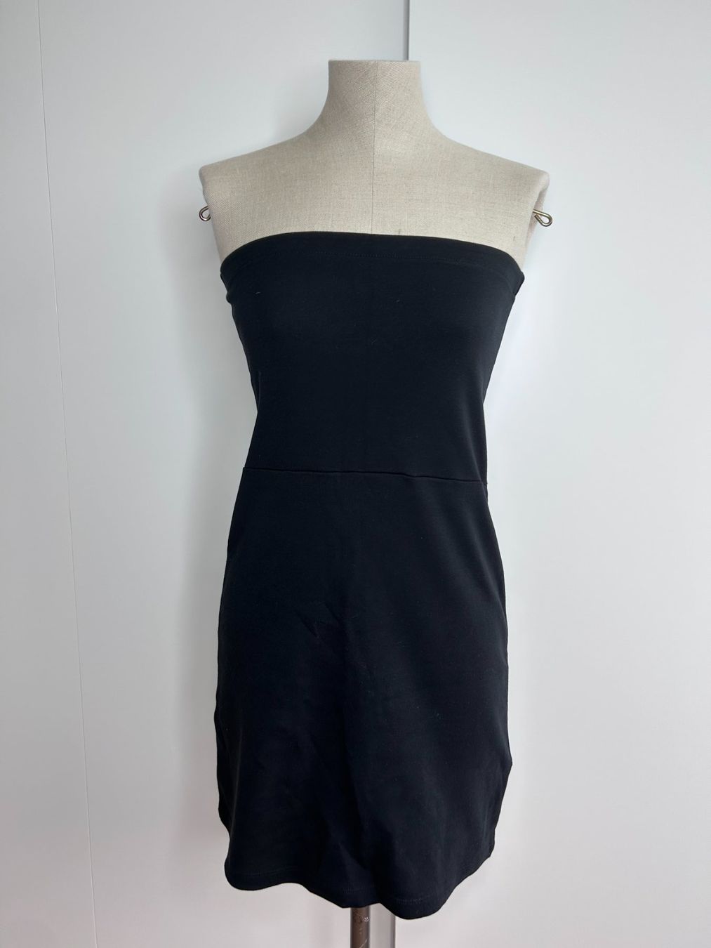 Djerf Avenue Vestiti: Djerf Avenue Kleid – Nuovo (secondo la descrizione) da St. Gallen venduto da look-twice