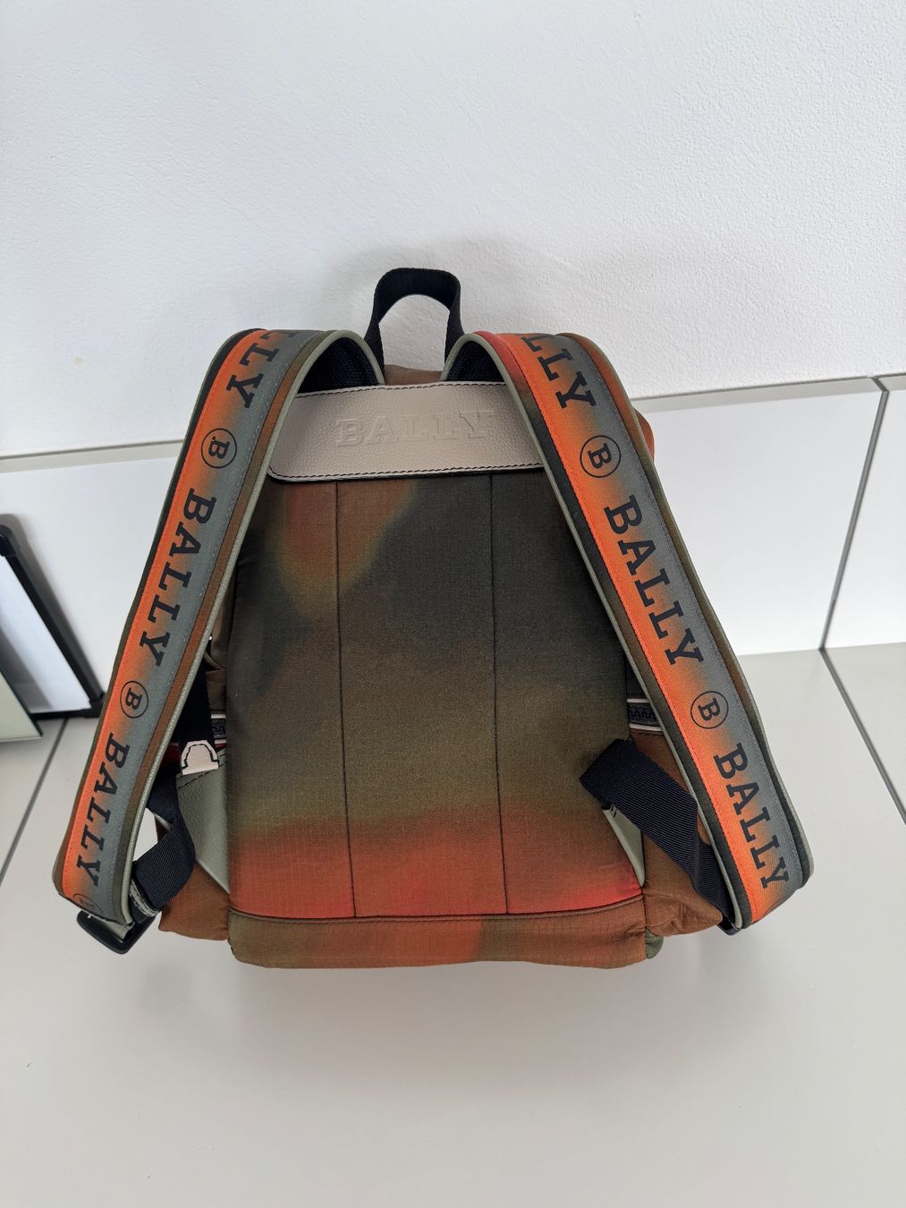 Bally Zaini: Bally Rucksack exklusiv – Nuovo e nell'imballaggio originale da Volketswil venduto da praxis12 3