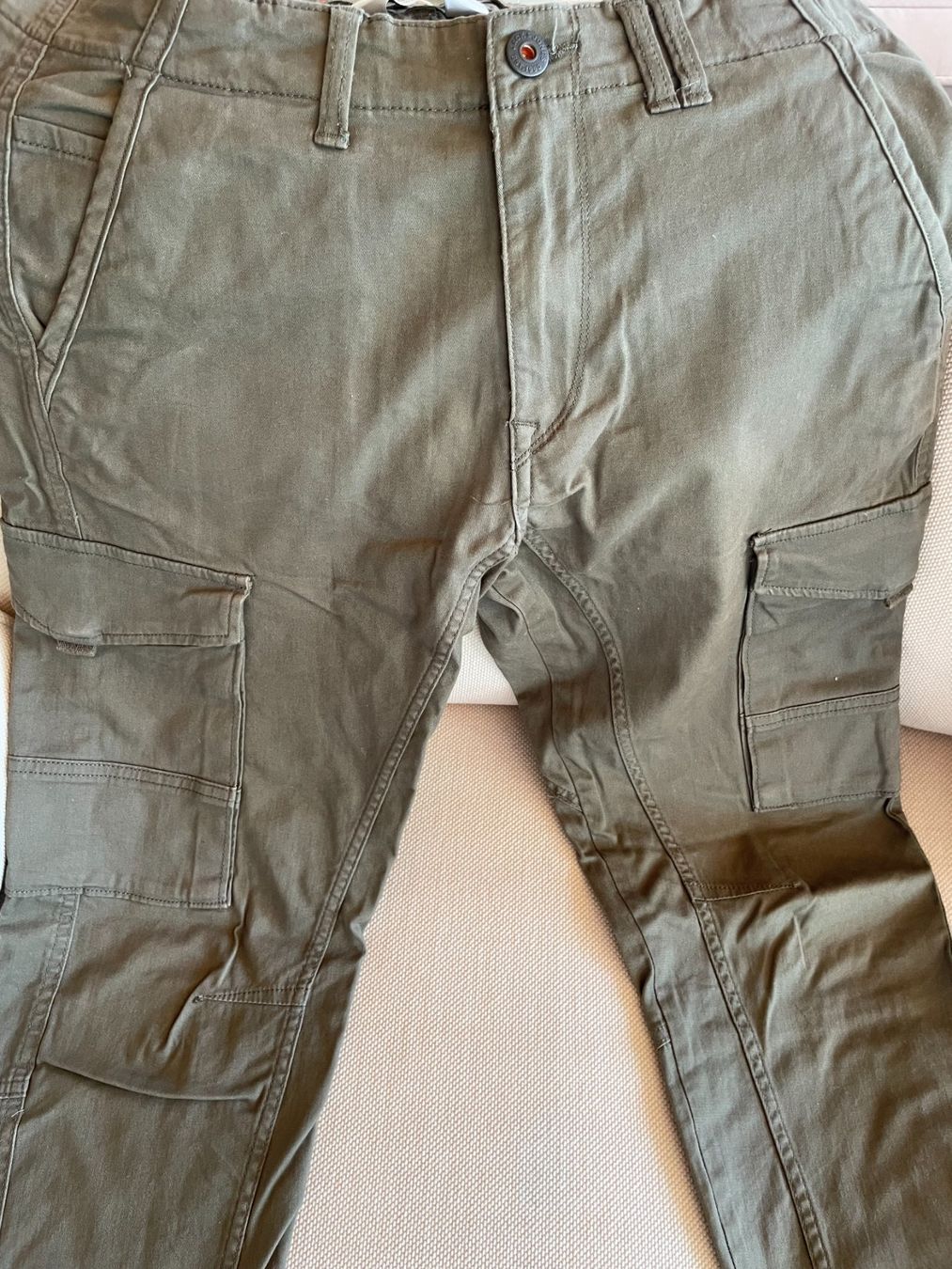 Pantaloni: Schöne Hose Gr. 32/34 Jack & Jones – Usato da Duggingen venduto da osere