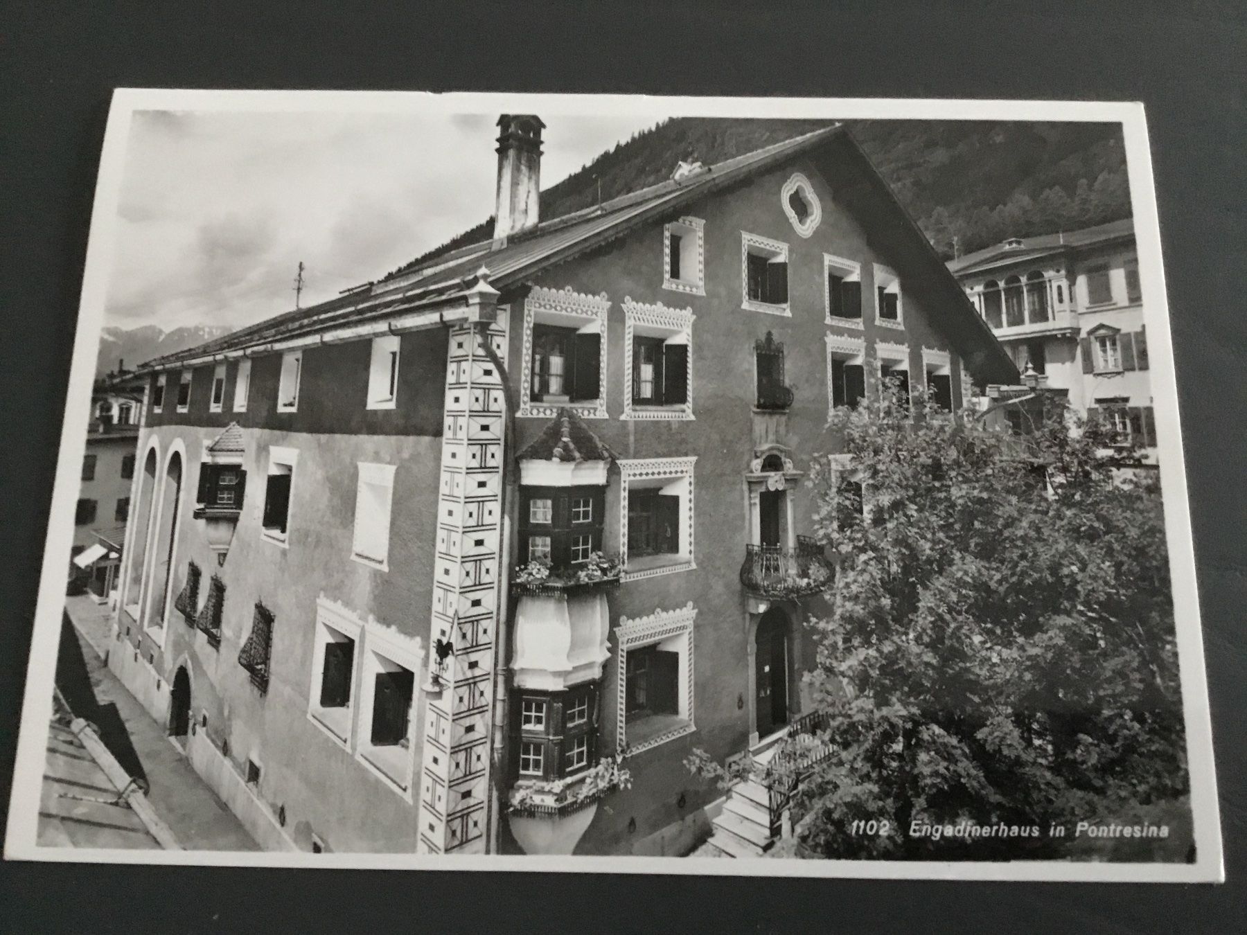 Cartoline postali: Pontresina - Engadinerhaus – Usato da Kerzers venduto da Georges3210