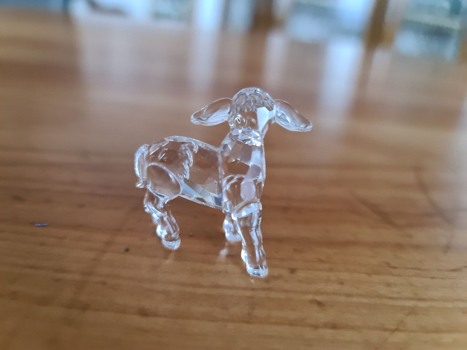 Swarovski Statuette: Swarovski Figur Lamm Originalverpackt  – Usato da henau venduto da Rockj 1