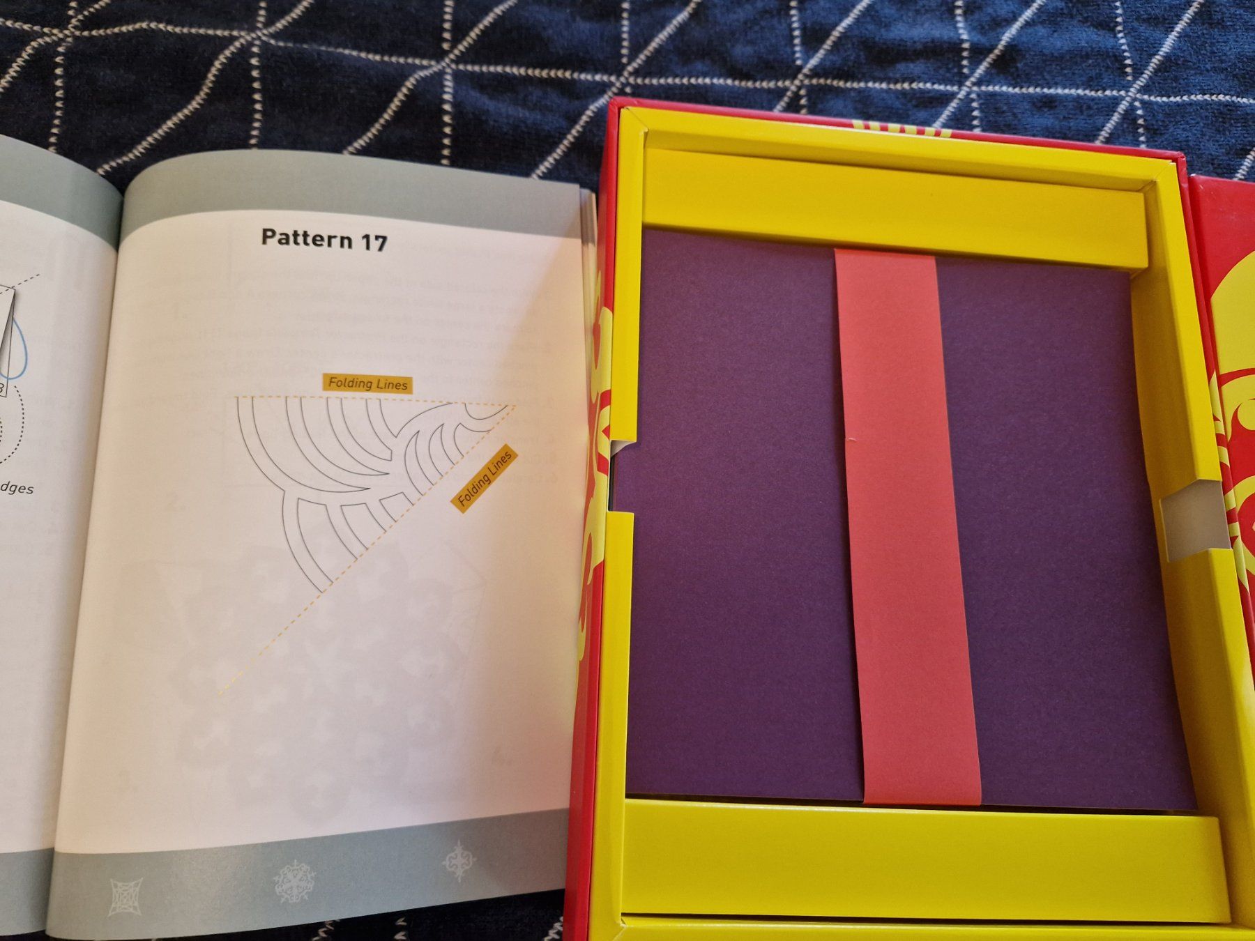 Kit bricolage: Buch: Creating Kirigami, mit Papier, neuwertig – Usato da MUEHLAU venduto da ibo_5c7d 1