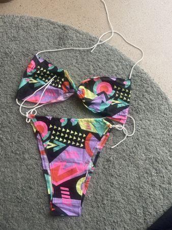 Vintage Bikini 70er Jahre – Original Retro – buntes Muster