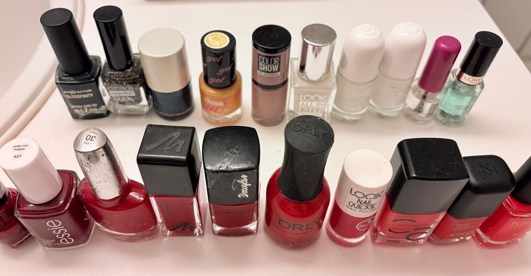 Essie Vernis à ongles: Set 20x Nagellack zu verschenken – D'occasion à Zürich par Josef11235 1