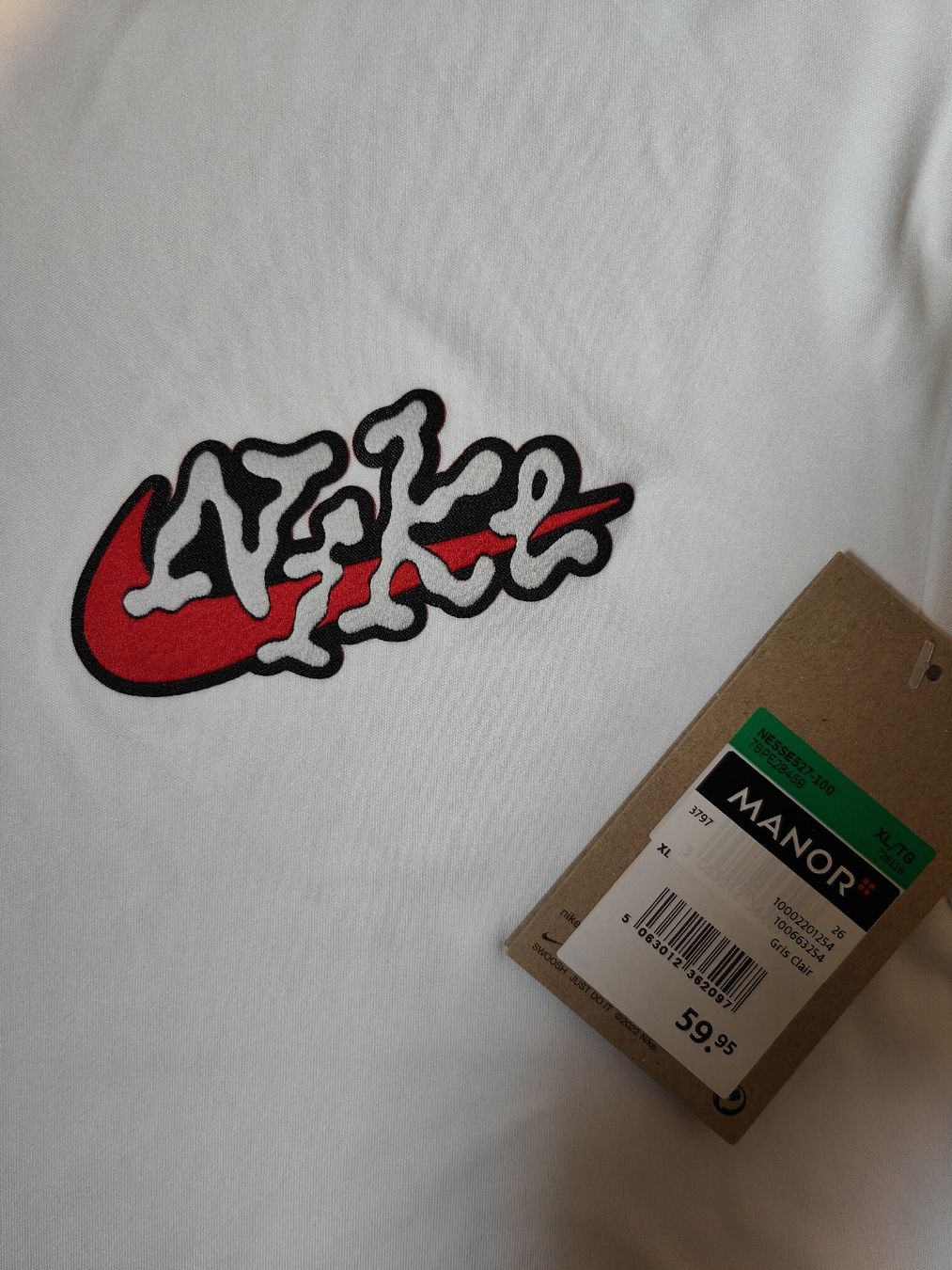 Nike T-Shirts: Neu! NIKE nesse527 Gr. XL – Neu und originalverpackt aus Kandergrund von Sam1818 1