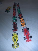 Lot de petites voitures de course formule 1