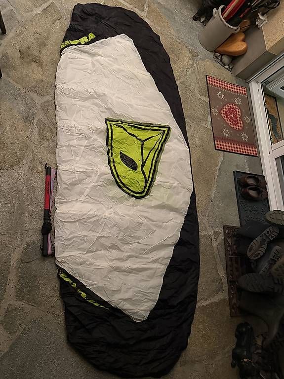 Kite: Trainer-Kite Airush supra 3qm – Gebraucht aus Hergiswil NW von feecaesar01 1