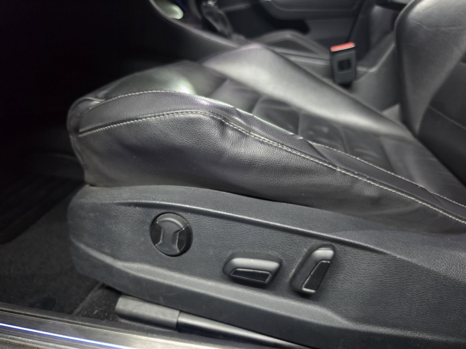 VW Automobili: VW Golf Variant 7R – Usato da Regensdorf venduto da Donmarcel8105 6